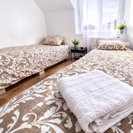 Emeraude Du Centre Confort Et Elegance * إلبيوف