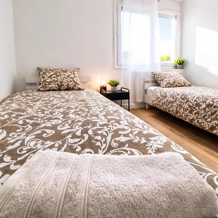 Lejlighed Emeraude Du Centre Confort Et Elegance *