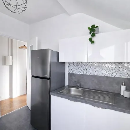 Emeraude Du Centre Confort Et Elegance *