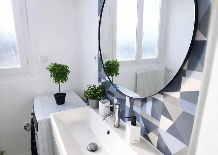 Апартаменты Emeraude Du Centre Confort Et Elegance