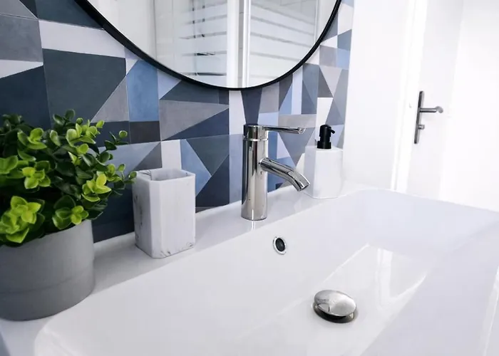 Апартаменты Emeraude Du Centre Confort Et Elegance Эльбёф