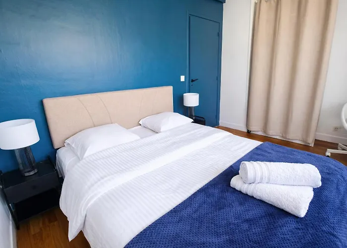 Апартаменты Emeraude Du Centre Confort Et Elegance *